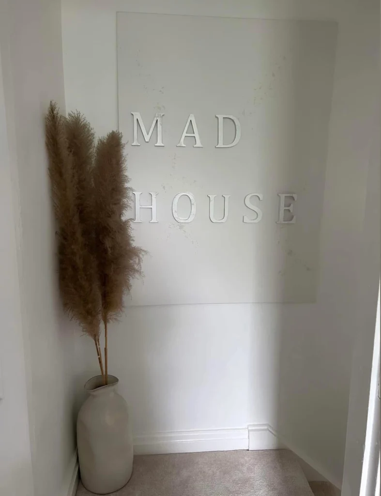 Mad House, a handcrafted lettering canvas, 120 x 100 cm